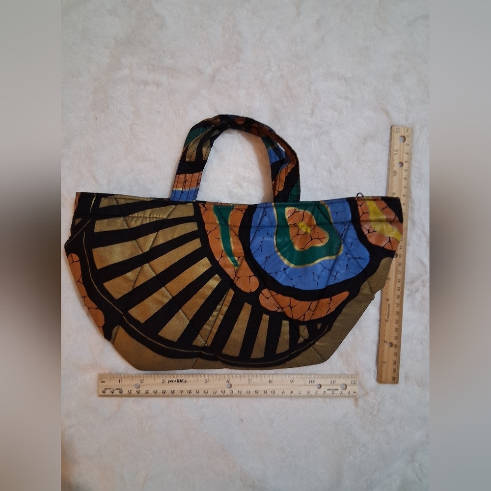 Multicolor Quilted Tote Bag - Picture 2 of 4